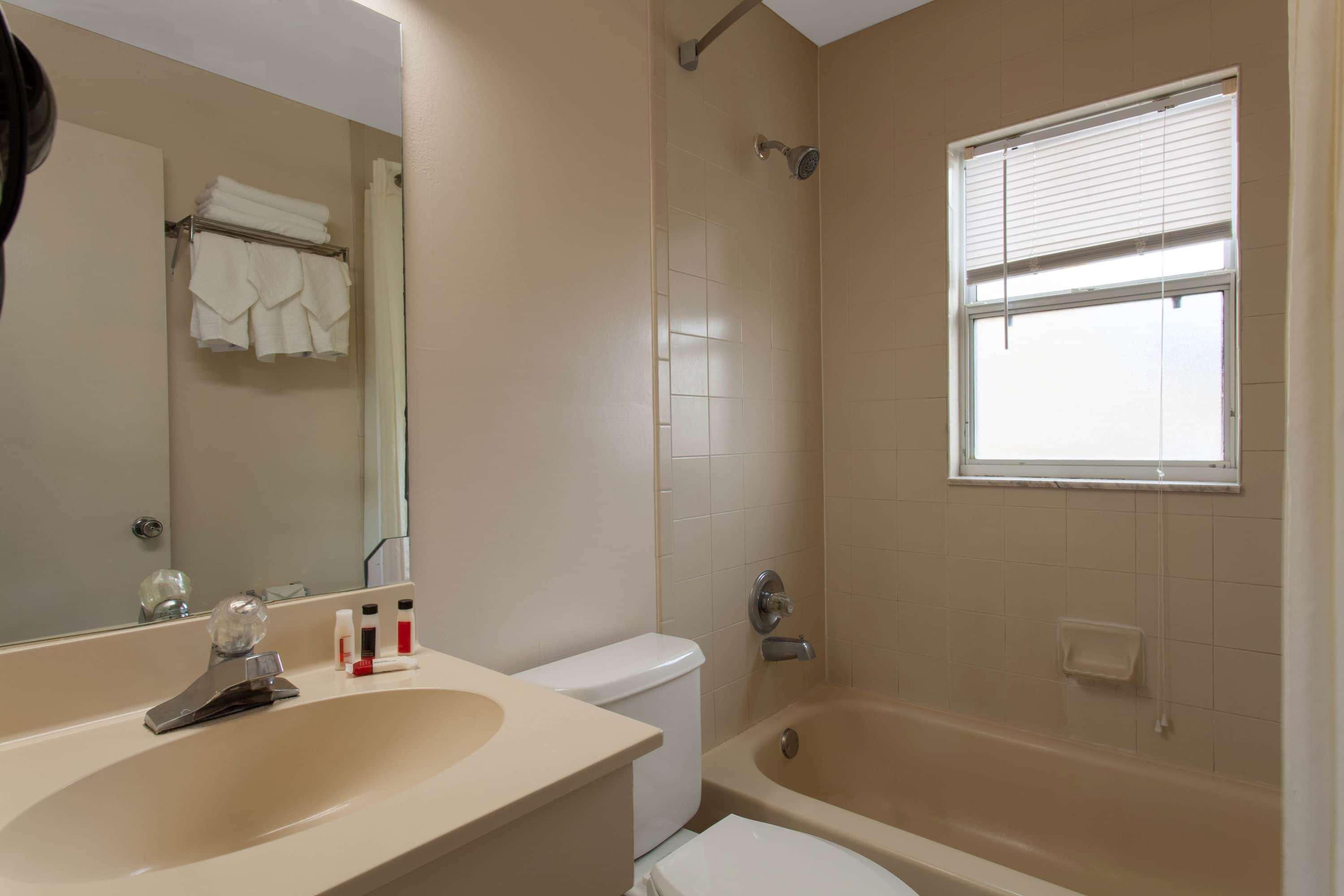 Motel Super 8 By Wyndham Kissimmee Extérieur photo