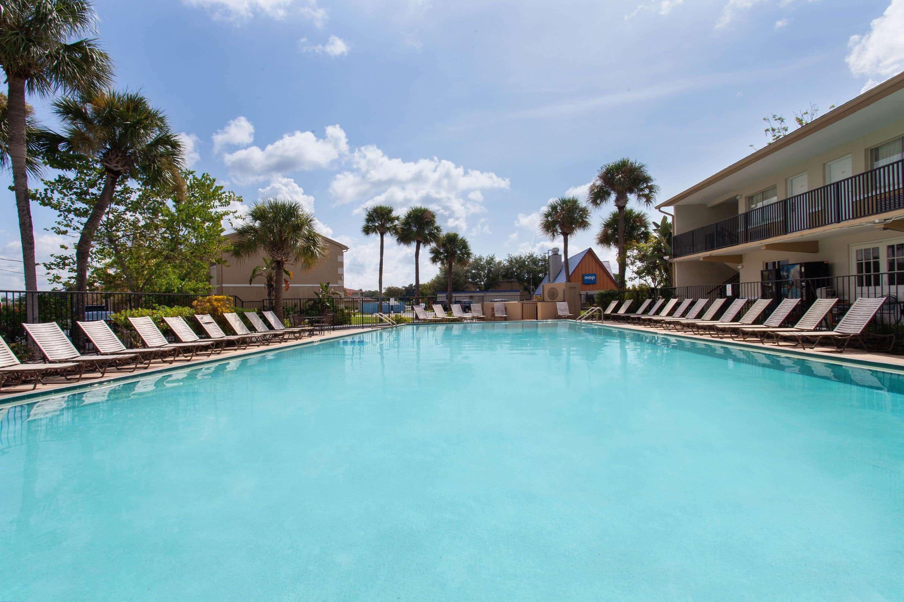 Motel Super 8 By Wyndham Kissimmee Extérieur photo