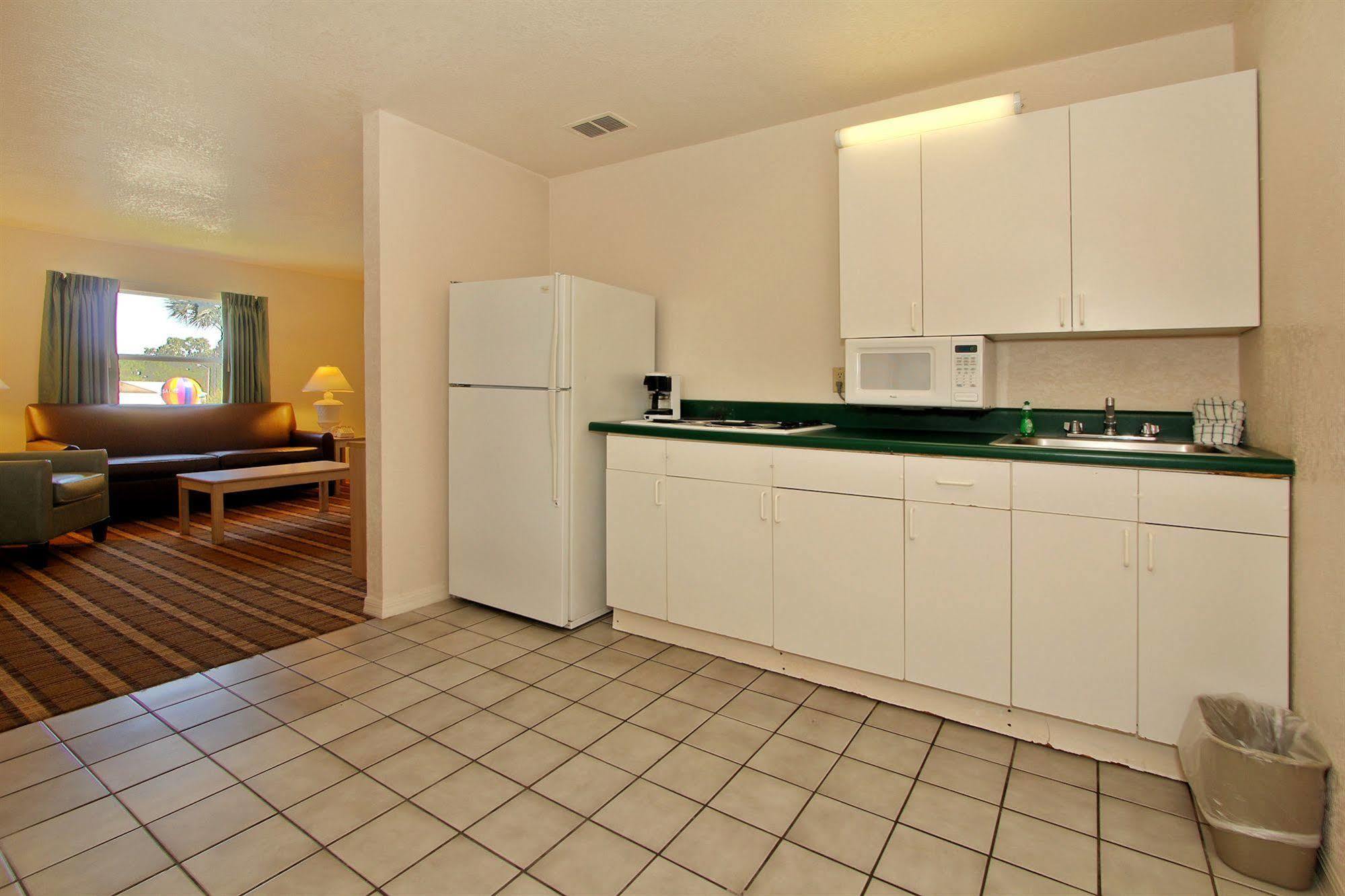 Motel Super 8 By Wyndham Kissimmee Extérieur photo