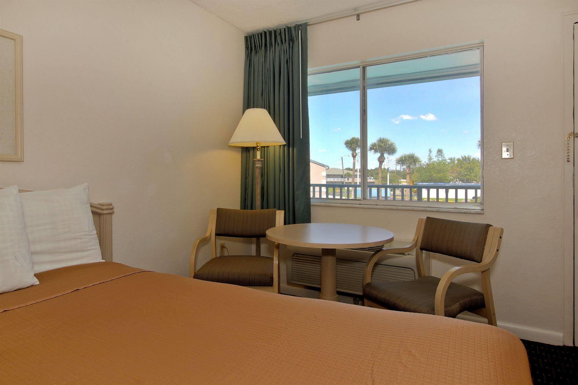 Motel Super 8 By Wyndham Kissimmee Extérieur photo